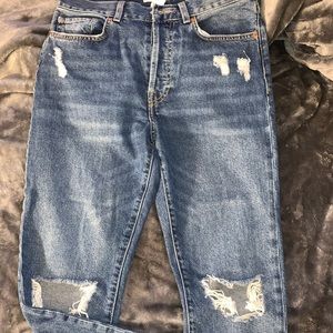 forever 21 mom jeans, size 26 , only worn once !